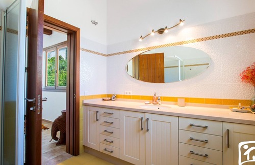 Tarraula Villa | Villa HARMONY by Abahana Villas