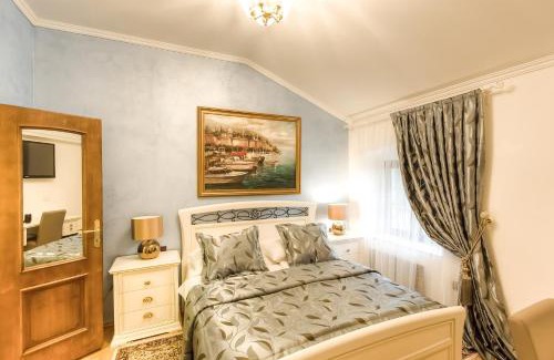 City Center House | Villa Hasi