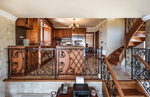Linoperamata Villa | Villa Hesperos - Five Bedroom Villa, Sleeps 10