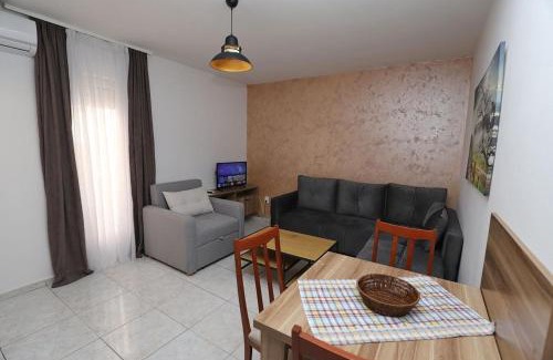 Maini Apartment | Villa IL Mare