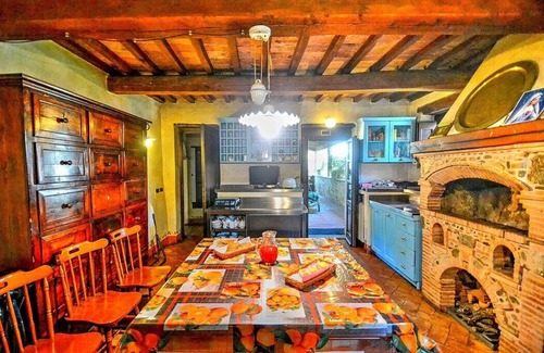 Piosina Villa | Villa Illiria: A splendid three-story historical villa, with Free WI-FI.