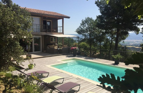 Villeneuve Villa | Villa in a privileged setting in the heart of Lubéron