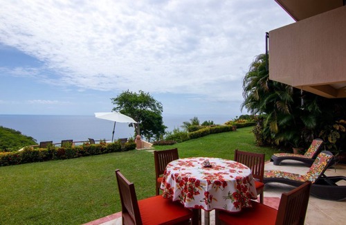 El Ocotal Villa | Villa in absolute tranquility with beach 3 swimming pools and onsite restaurant