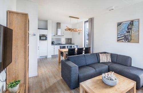 Tholen House | Villa in Bergen op Zoom with Waterfront Views