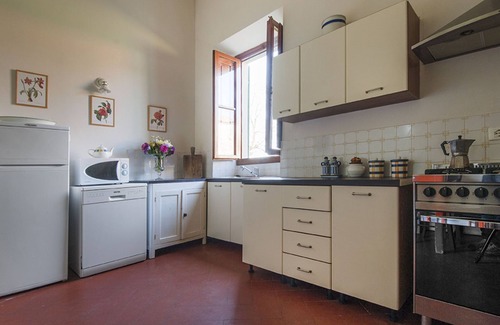 Casole Villa | Villa in Casole with 6 bedrooms sleeps 12