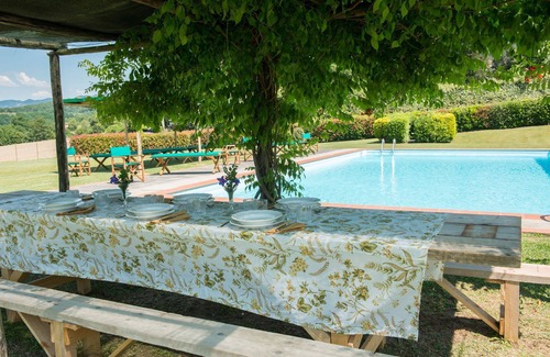 Casole Villa | Villa in Casole with 6 bedrooms sleeps 12