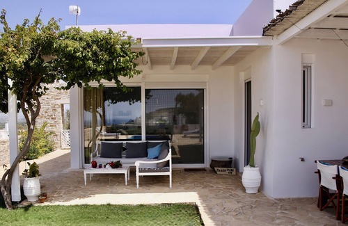 Kamilari Villa | Villa in Kamilari, Heraklion and surroundings sea and mountain view and private swimming pool