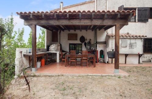 Sant Iscle de Vallalta House | Villa in Maresme near Montnegre Park, cleaning included