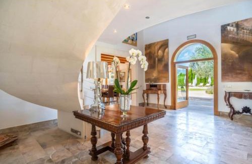 Selva House | Villa in Mallorca with Event Space & Chill Out
