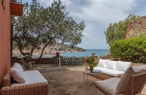 Porto Santo Stefano Villa | Villa in Porto Santo Stefano with 4 bedrooms sleeps 8