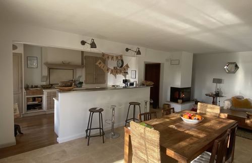 Eguilles Villa | Villa in the countryside with panoramic views 15 minutes from Aix en Provence