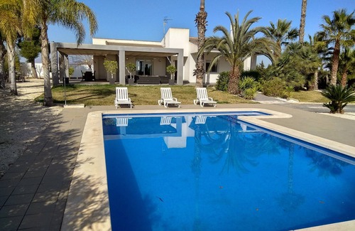 Valverde Alto Villa | Villa in the countryside for 8 people with private pool near the sea