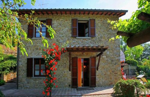 Castiglion Fiorentino Villa | Villa in Tuscany with Pool and Valley Views