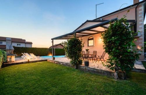 Strpacici Villa | Villa in Visnjan with Private Heated Pool