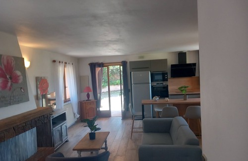 Cirendinu Villa | Villa Indépendante Entièrement Rénovée à 5 mn des Plages