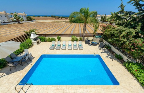 Kapparis Villa | Villa Irina - Charming Kapparis Getaway