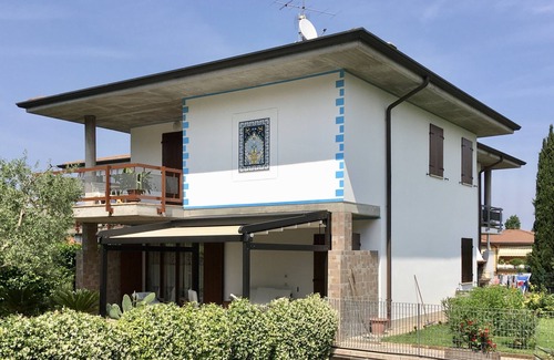 Desenzano del Garda House | Villa Ivana - 3 bedrooms - 3 bathrooms - 6 beds -
