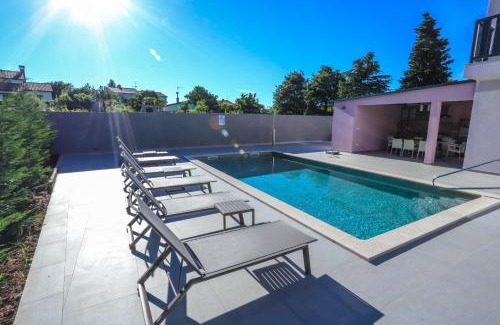 Mali Maj Villa | Villa Jacky in Poreč for 8 people with private pool just 900 meters from sea