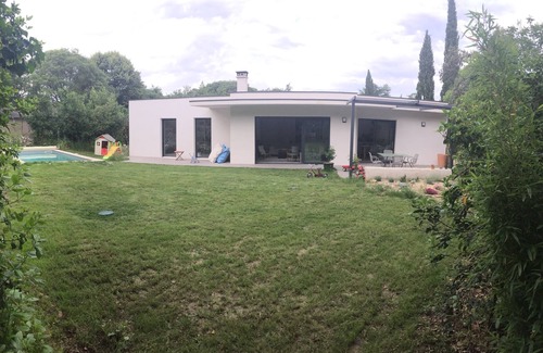 Quartier des Espesses Villa | VILLA JOSEPH WITH SWIMMING POOL 5 MINUTES FROM THE CITY CENTER OF NIMES