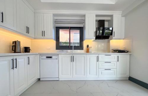 Ciftlik Villa | Villa Jupiter