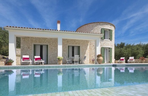 Ieromonachos Villa | Villa Kalithea in Paxi