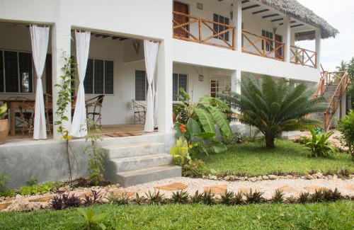 Paje Bed & Breakfast | Villa Kiota