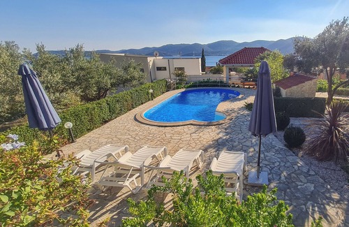 Viganj Villa | Villa Klara - Holiday Home with Terrace, Pool and Sea View
