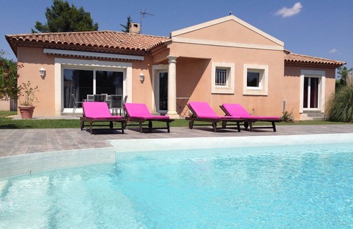 Roquemaure House | Villa KLIMATISEE, NEAR ORANGE AND D'AVIGNON