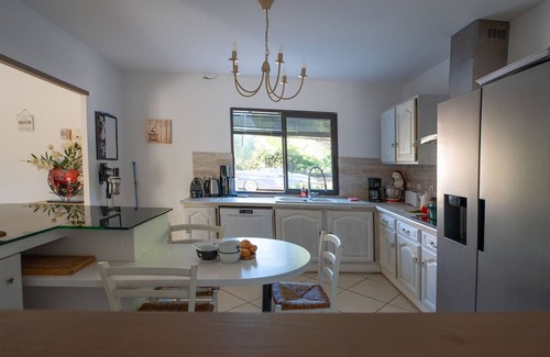 Vic-la-Gardiole Villa | Villa La Gardiole – Holiday villa with private pool and fenced garden near the Mediterranean