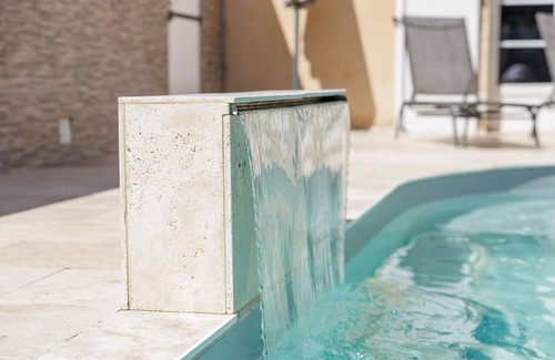Saint-Pierre-de-Bat Villa | Villa 'La Maison Des Vignes' with Private Pool, Private Terrace and Wi-Fi