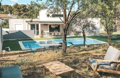 Quartier des Espesses Villa | Villa La Nîmoise