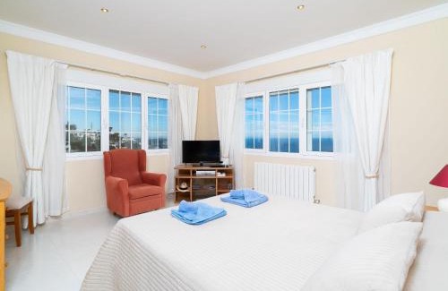 Benimeit Villa | Villa La Perla by Interhome