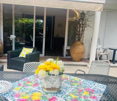 Marina Piccola Apartment | Villa La Perla Capri