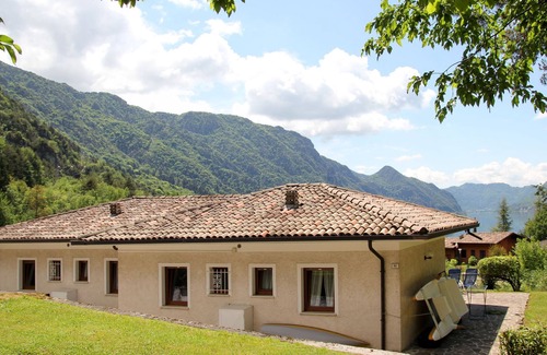 Vesta House | Villa Lackas by Interhome
