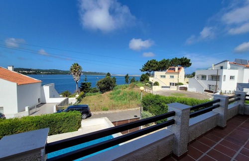 Caldas da Rainha House | Villa Lagoavista. Your home away from home.
