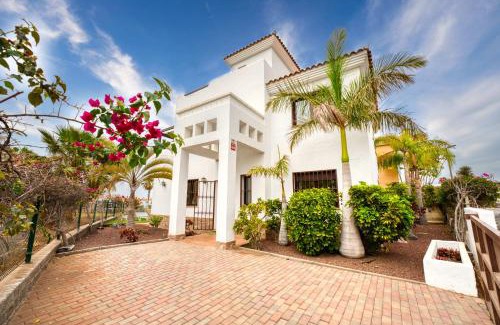 San Miguel de Abona Villa | Villa Laurisilva in Amarilla Golf