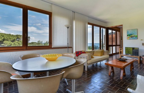 Capo D'arco Villa | Villa "Le Terrazze" with Sea View & Shared Pool