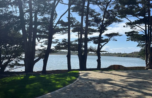 Carnac House | Villa Lee-Wen