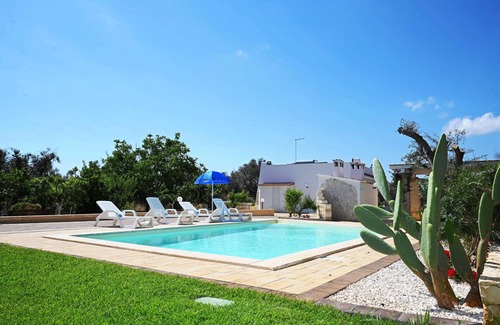 San Vito dei Normanni Villa | Villa Lino with Pool by Wonderful Italy