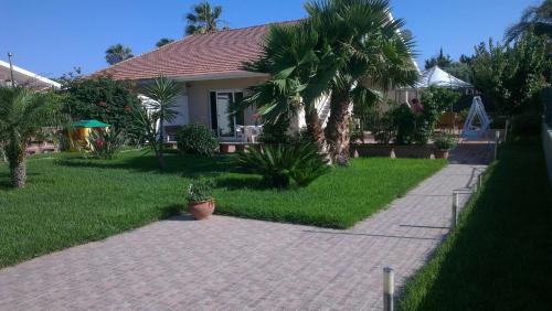Casuzze House | Villa Lilium