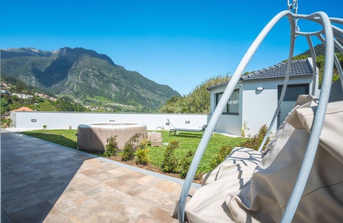 Sao Vicente Ski Chalet | Villa Lorenzo by Atlantic Holiday
