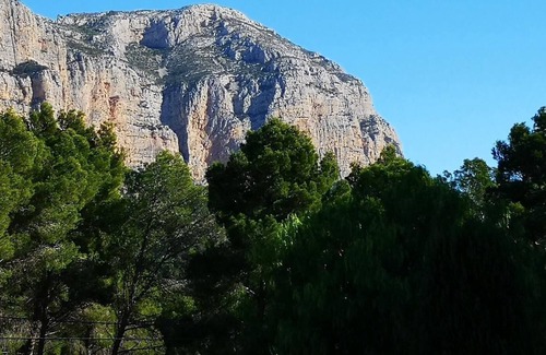 Jesus Pobre Villa | "Villa Los Lagos" with Mountain View, Private Pool, Terrace, Garden, A/C & Wi-Fi
