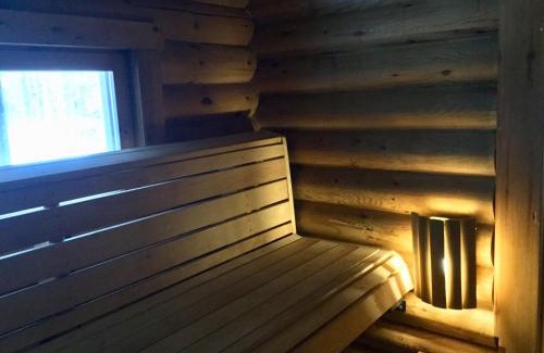 Lampivaara Ski Chalet | Villa Luppopirtti