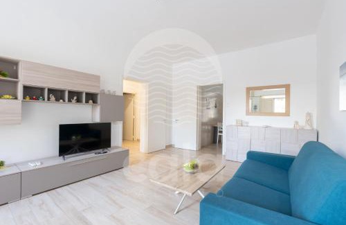 Torre Lapillo House | Villa Lux Bacino Grande - piscina privata By Cala Salento
