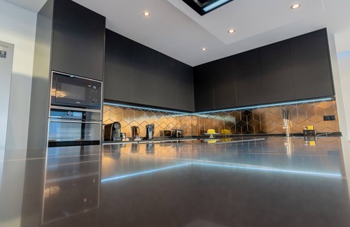 Ribeira Brava Villa | Villa Luxe by Atlantic Holiday