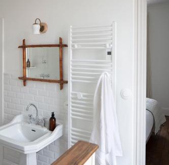 La Celle-sous-Gouzon Bed & Breakfast | villa ma cayenne