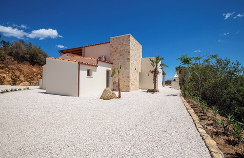 Tertenia Villa | VILLA MAJU