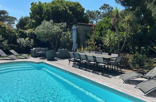 Biscarrosse Plage Villa | Villa Maluel, Pool, Surf, Beaches within walking distance