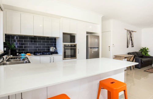 Culburra Beach Villa | Villa Mare - 4 Mins to Beach