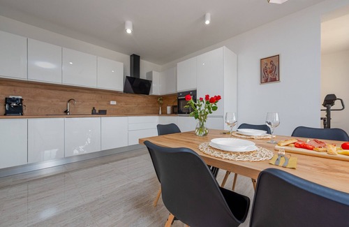 Razanac Villa | Villa Mareni ZadarVillas